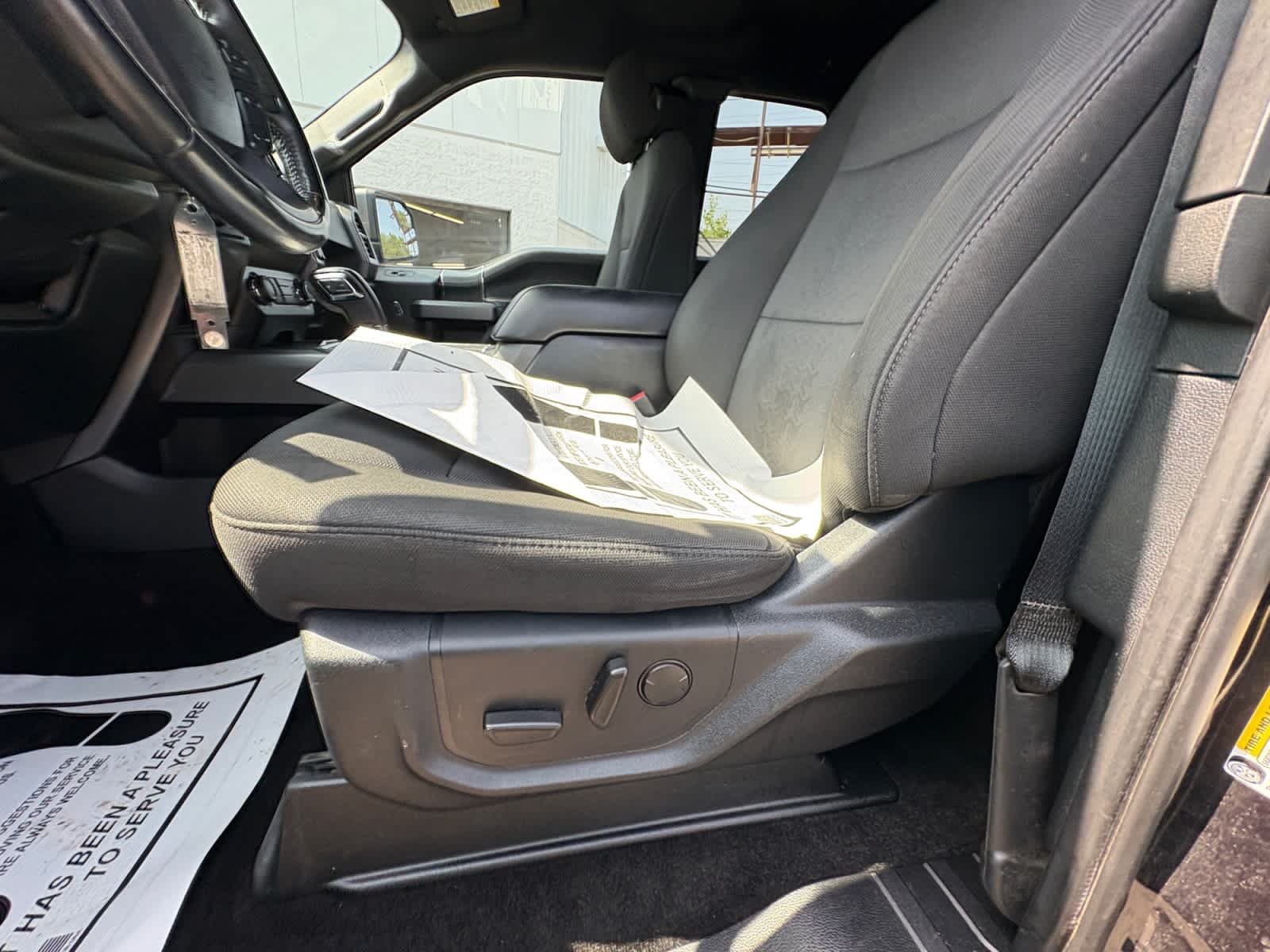 Used 2019 Agate Black Ford XLT image 34