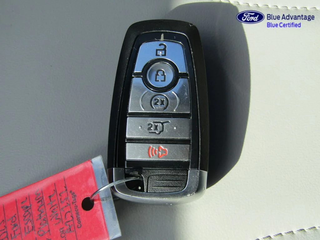 Certified Used 2025 Star White Ford Platinum image 34