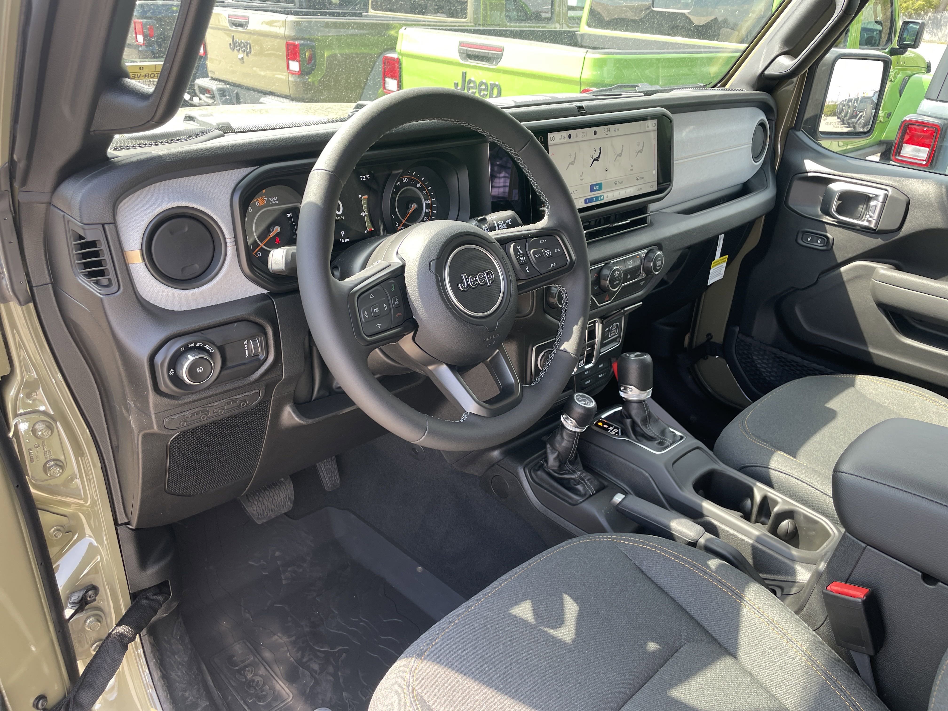 2025 Jeep Wrangler Sport S photo 4