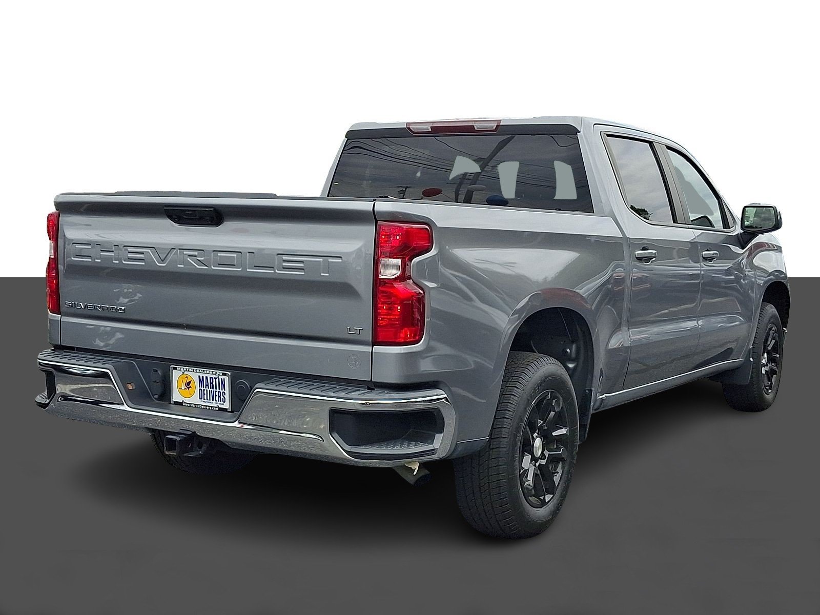 Used 2023 Sterling Gray Metallic Chevrolet LT image 7