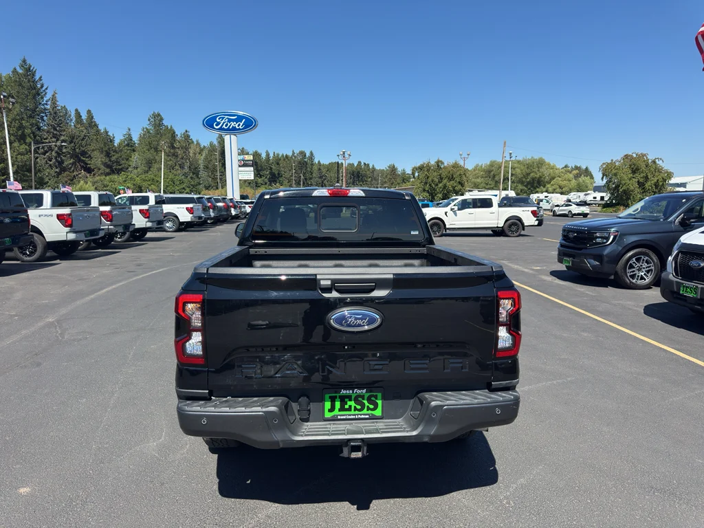 Used 2025 Shadow Black Ford XLT image 5
