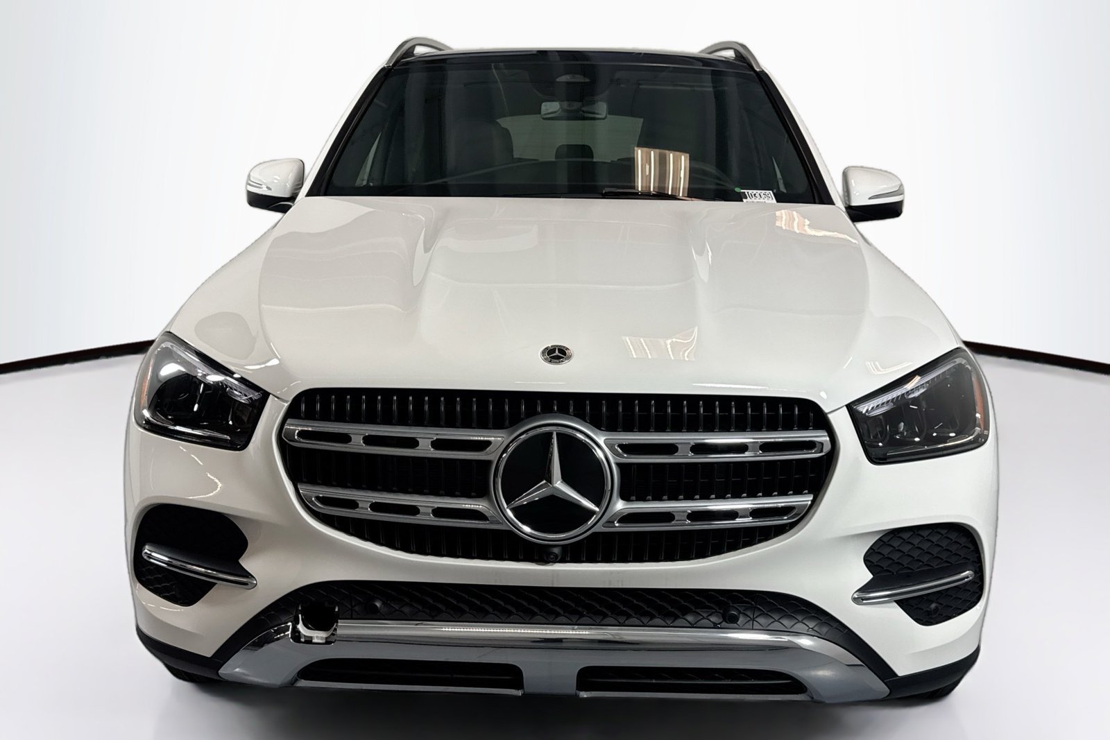 New 2026 Polar White Mercedes-Benz GLE 350 image 2