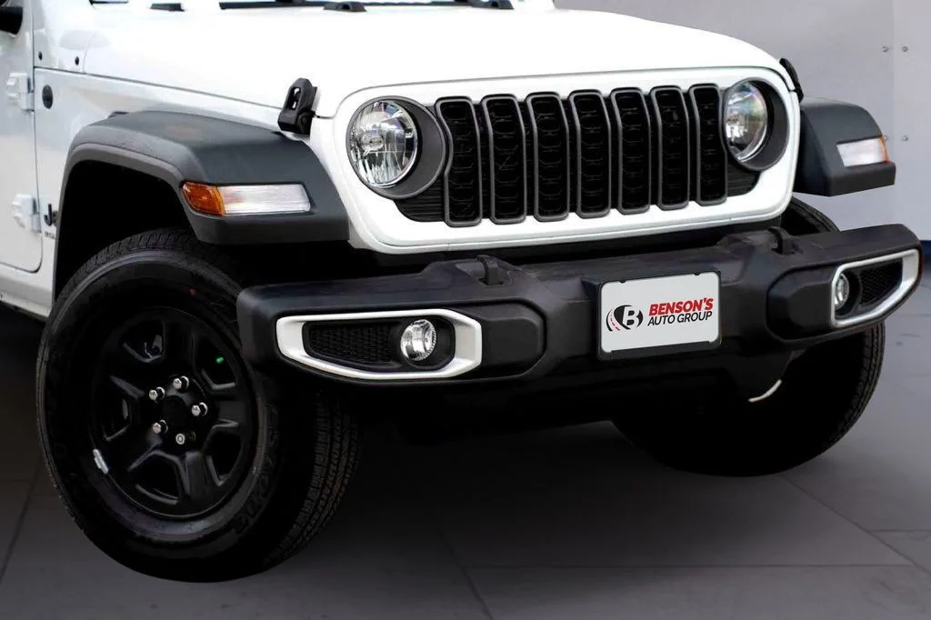 New 2026 White Jeep Sport image 3