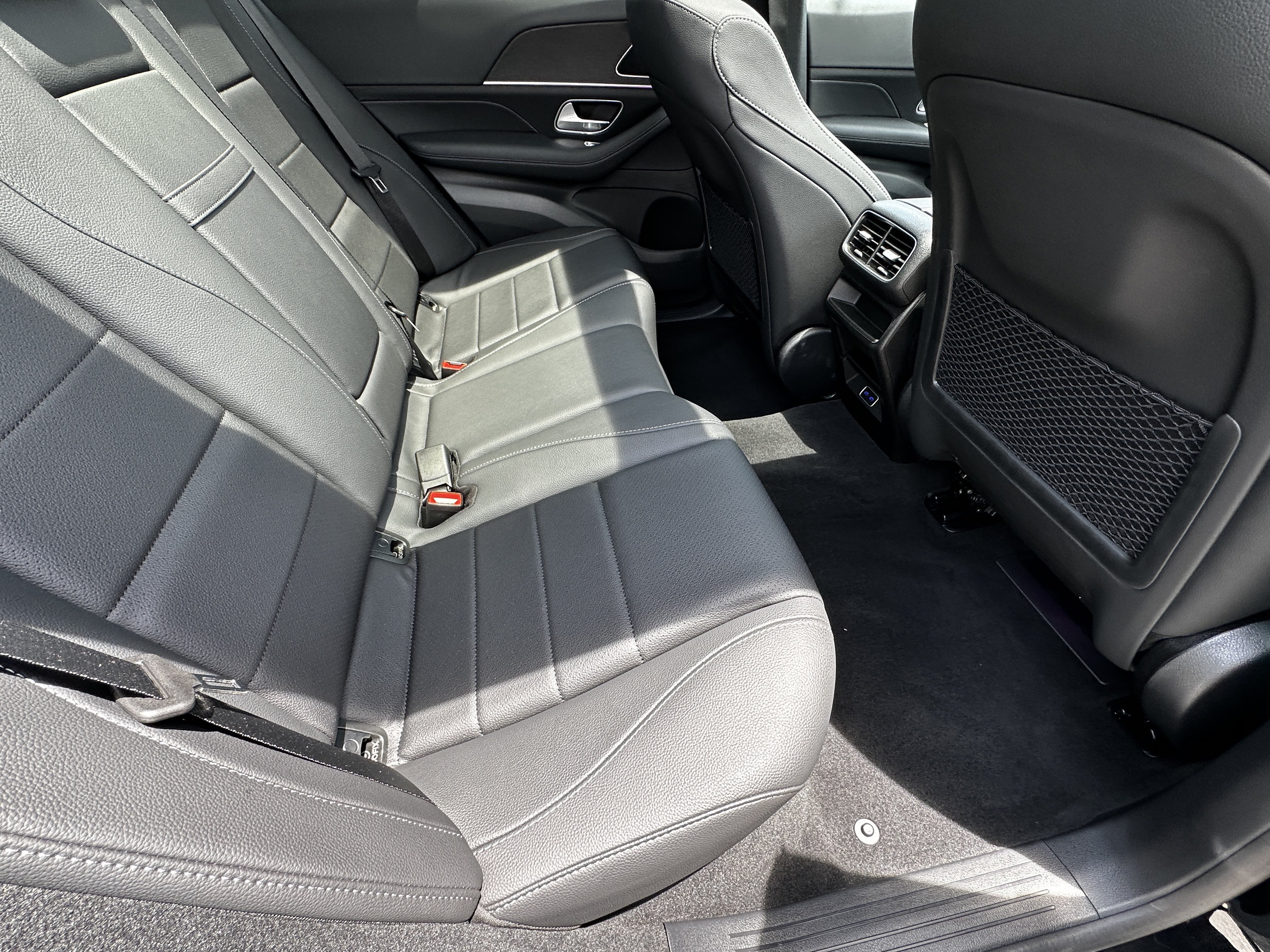 Certified Used 2026 Black Mercedes-Benz GLE 350 image 18
