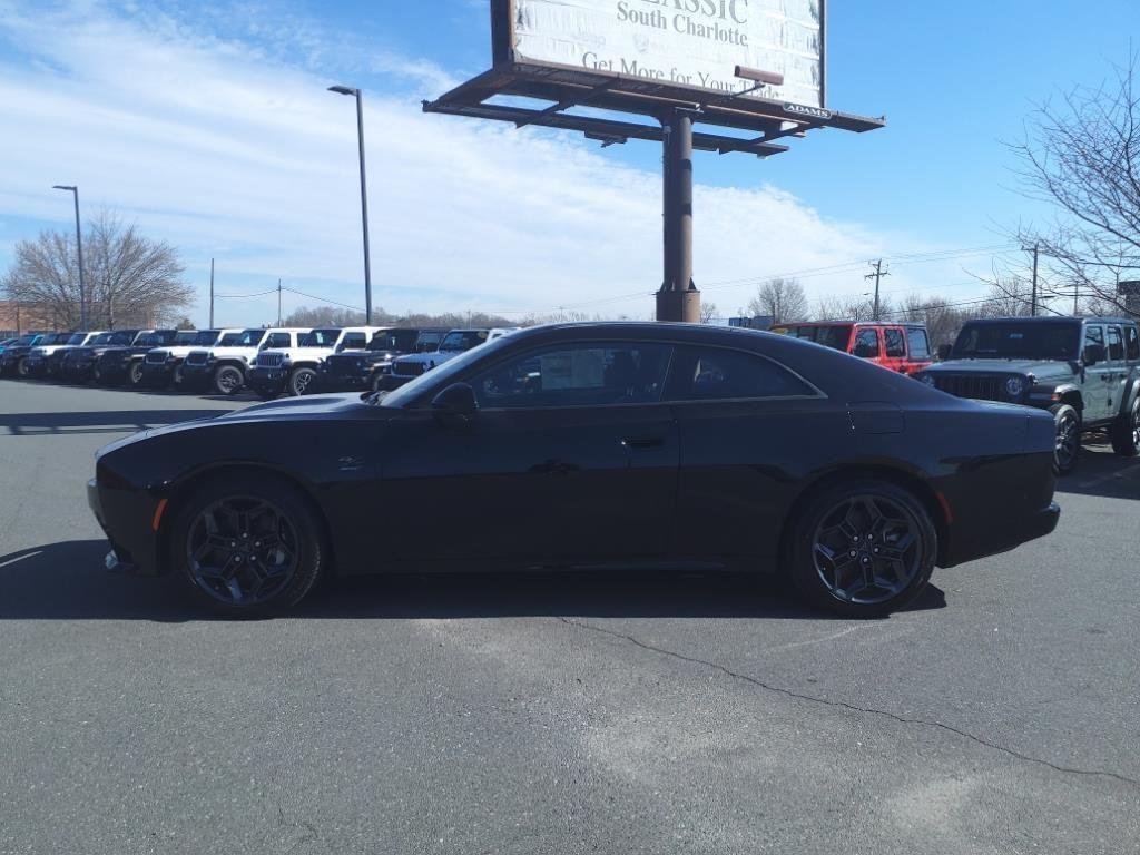 2025 Dodge Charger Daytona R/T - Photo 16
