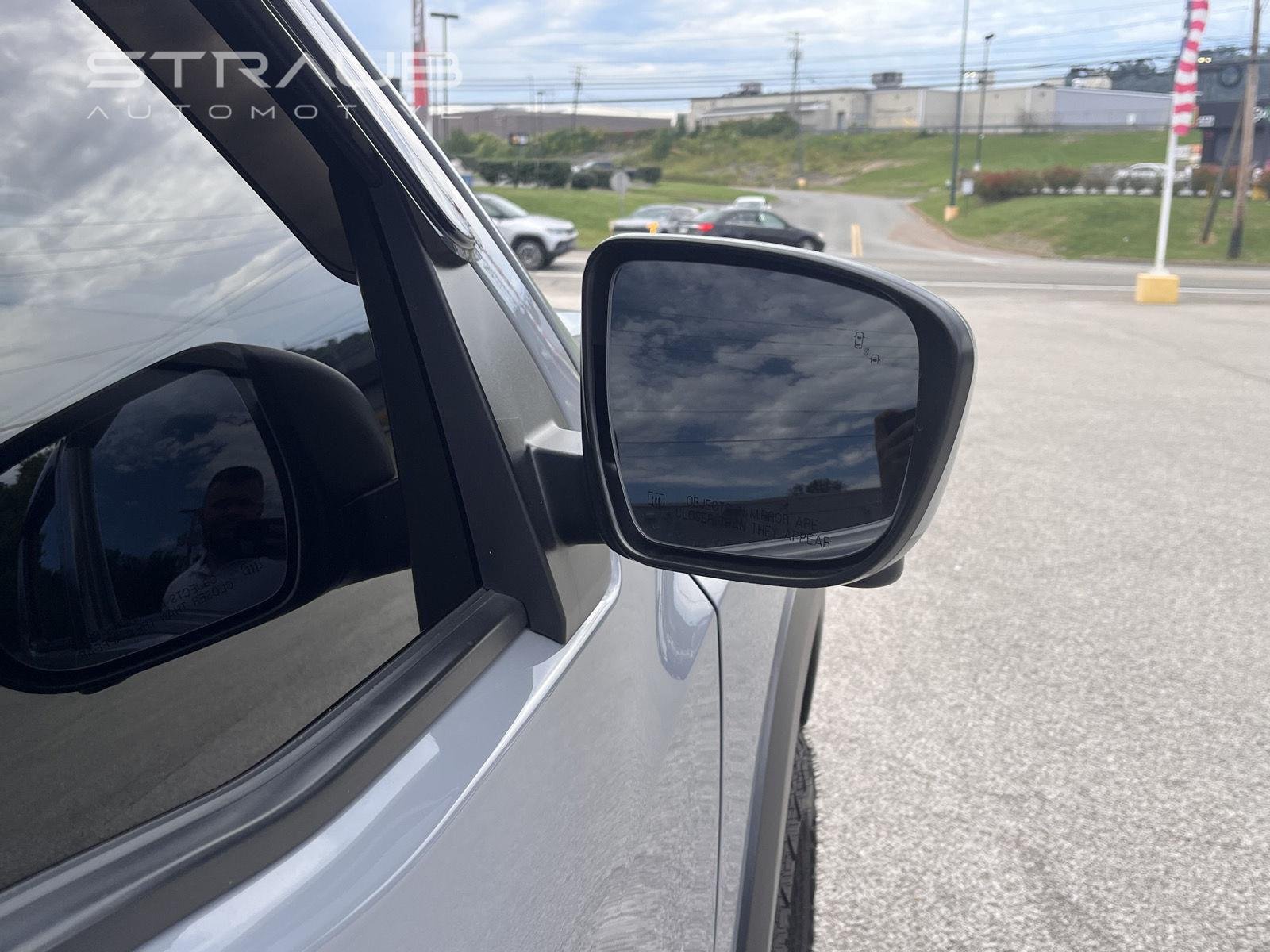 Used 2023 Boulder Gray Pearl Nissan PRO-4X image 10
