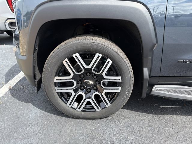 2026 Chevrolet Silverado EV LT - Photo 29