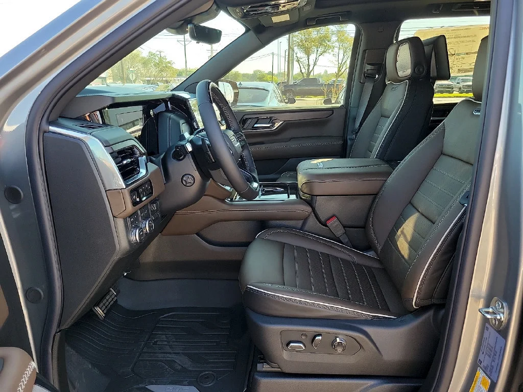 New 2026 Sterling Metallic GMC Denali Ultimate image 19