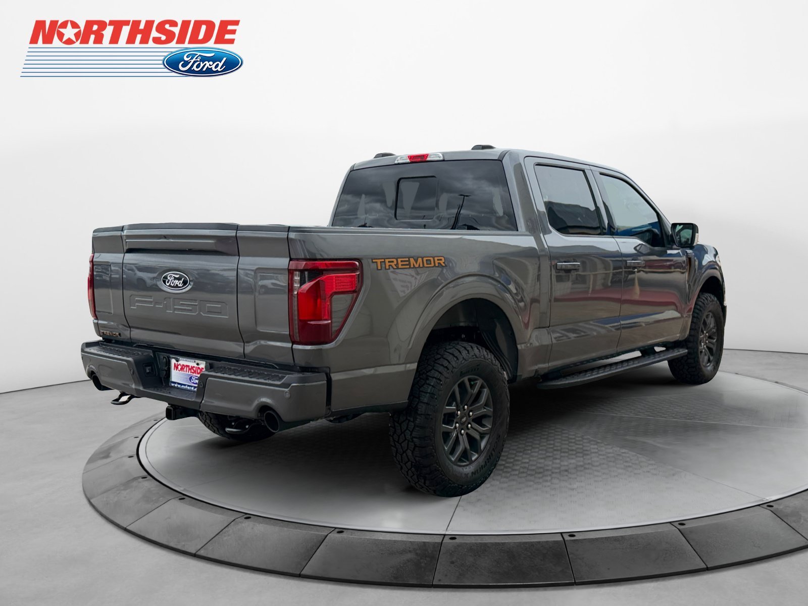 New 2026 Carbonized Gray Metallic Ford Tremor image 7
