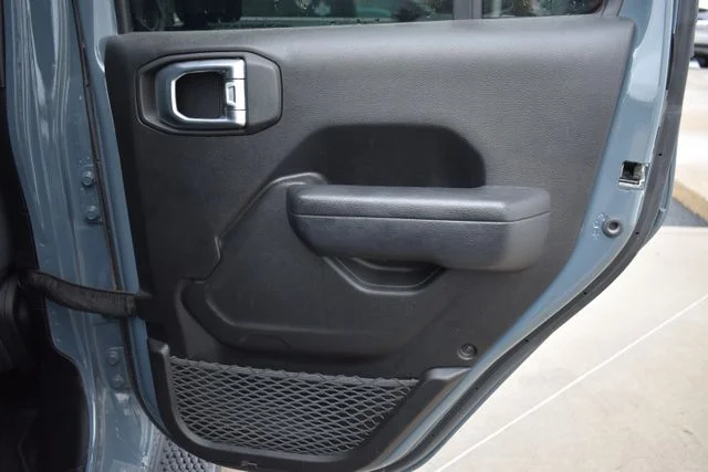 Used 2024 Gray Jeep Rubicon image 17