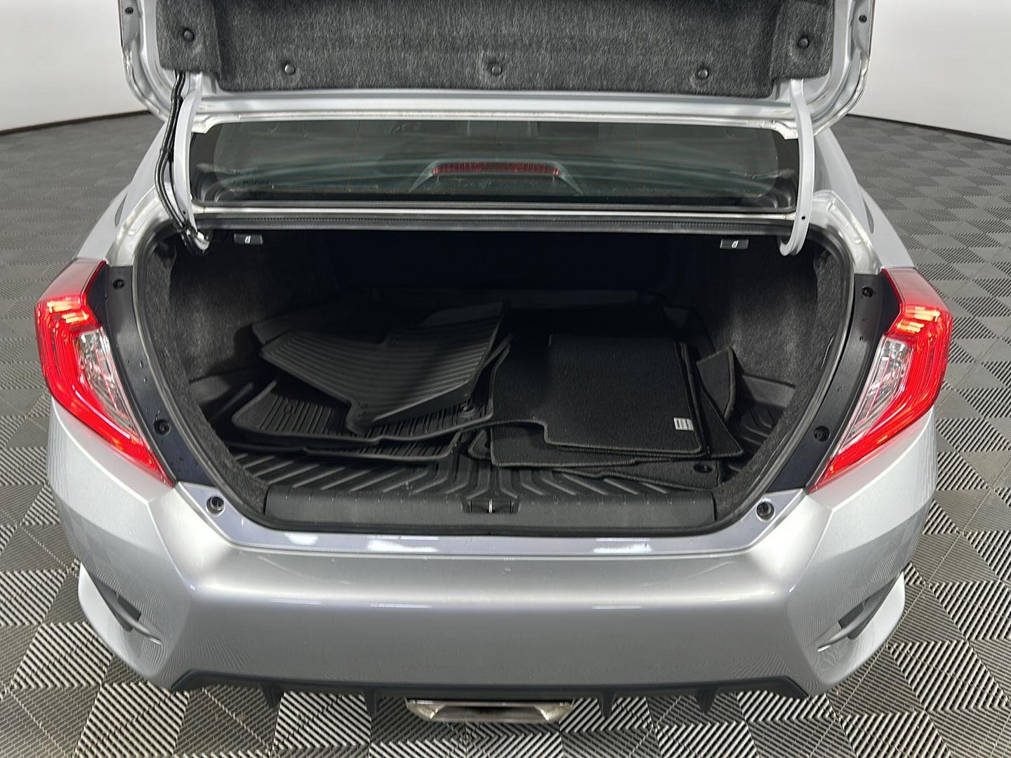 Used 2019 Lunar Silver Metallic Honda Sport image 26