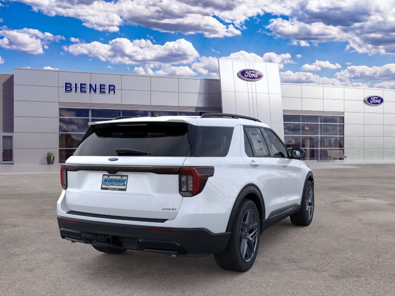 New 2025 Star White Metallic Tri-Coat Ford ST-Line image 8
