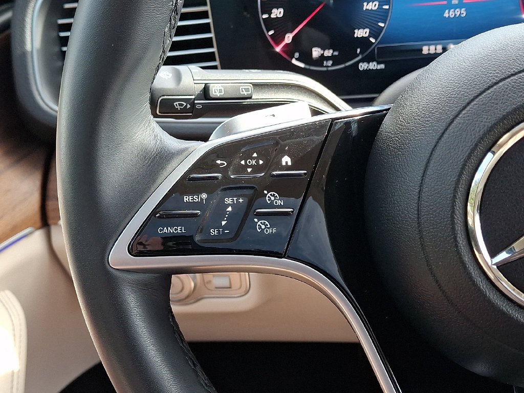 Certified Used 2026 White Mercedes-Benz GLE 450 image 22
