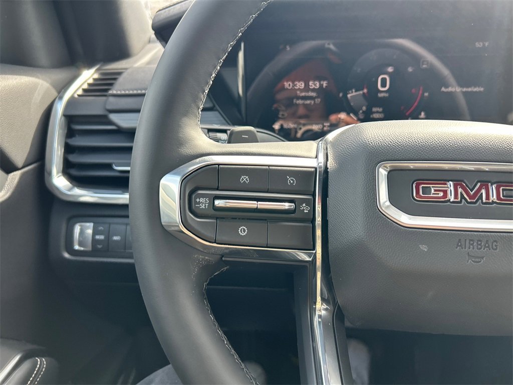 2026 GMC ACADIA - Image 18