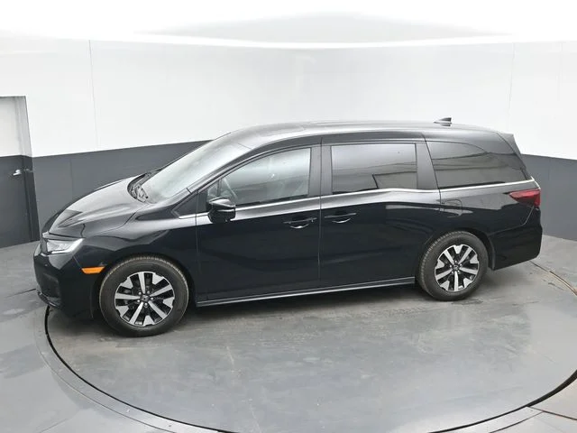 2025 Honda Odyssey EX-L - Photo 36