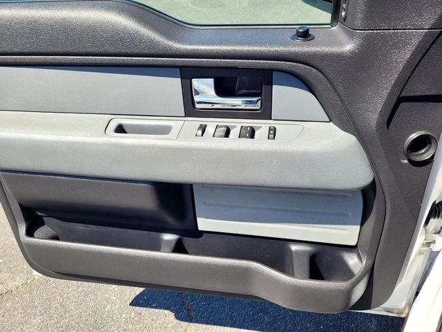 Used 2014 White Ford XL image 14