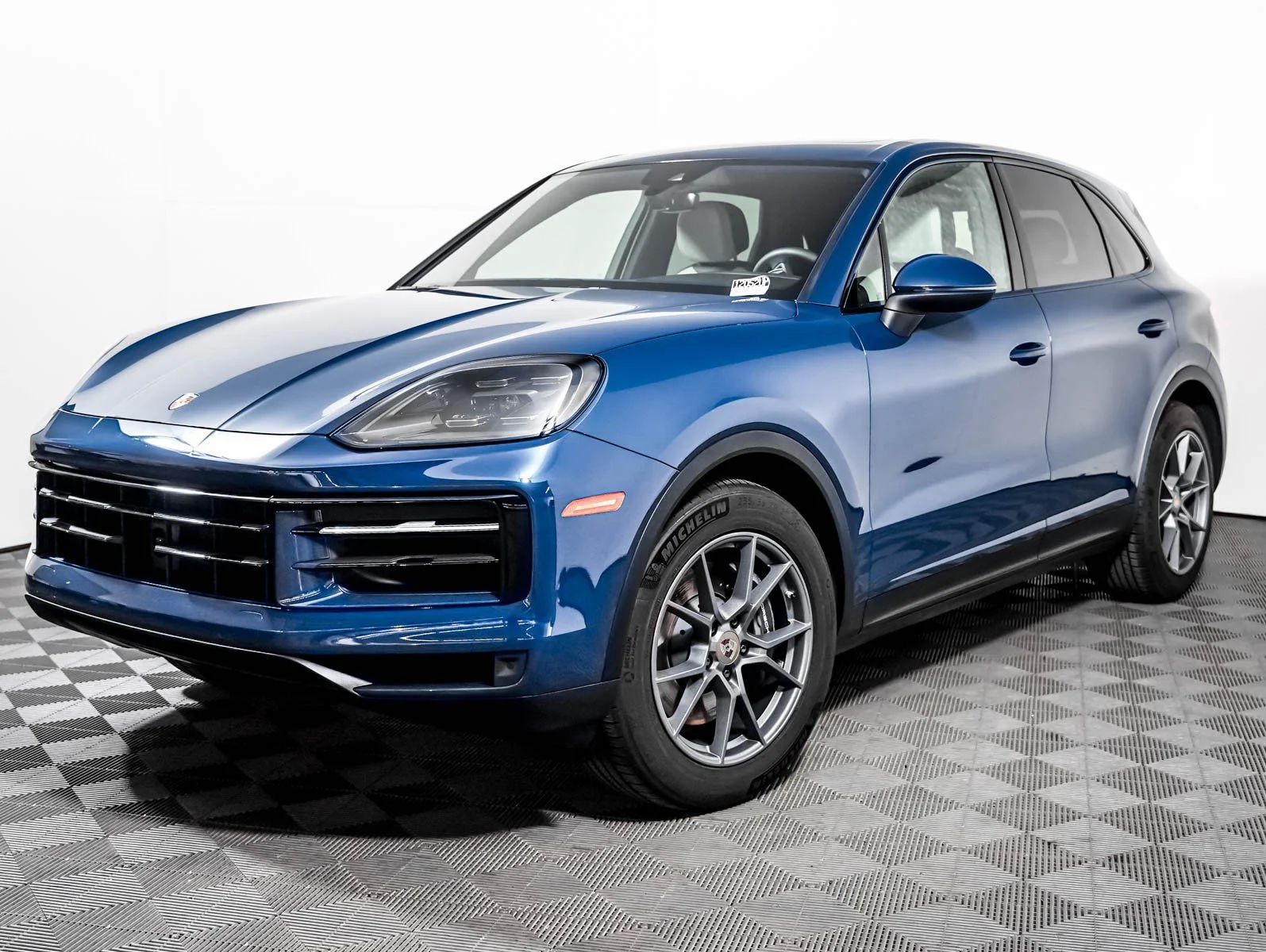 2024 Porsche Cayenne