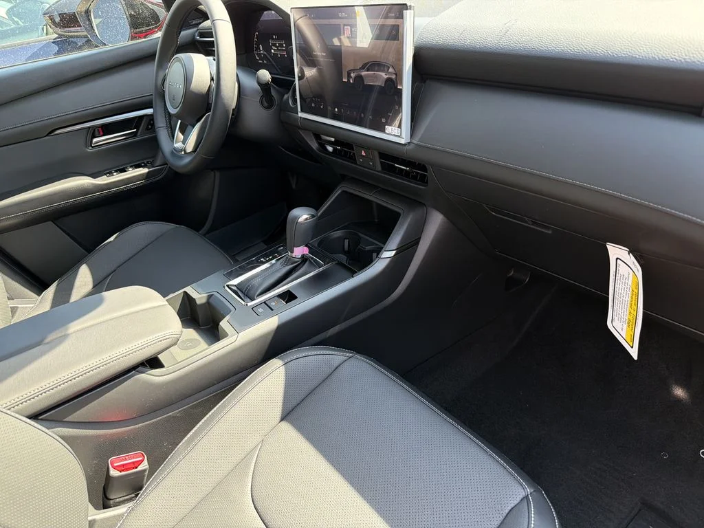 New 2026 Machine Gray Metallic Mazda 2.5 S Premium AWD image 9