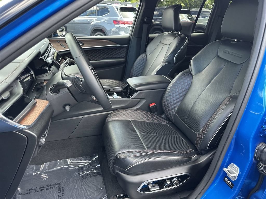 Used 2023 Blue Jeep Summit image 18