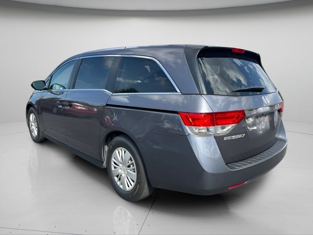 Used 2016 Modern Steel Metallic Honda LX image 12