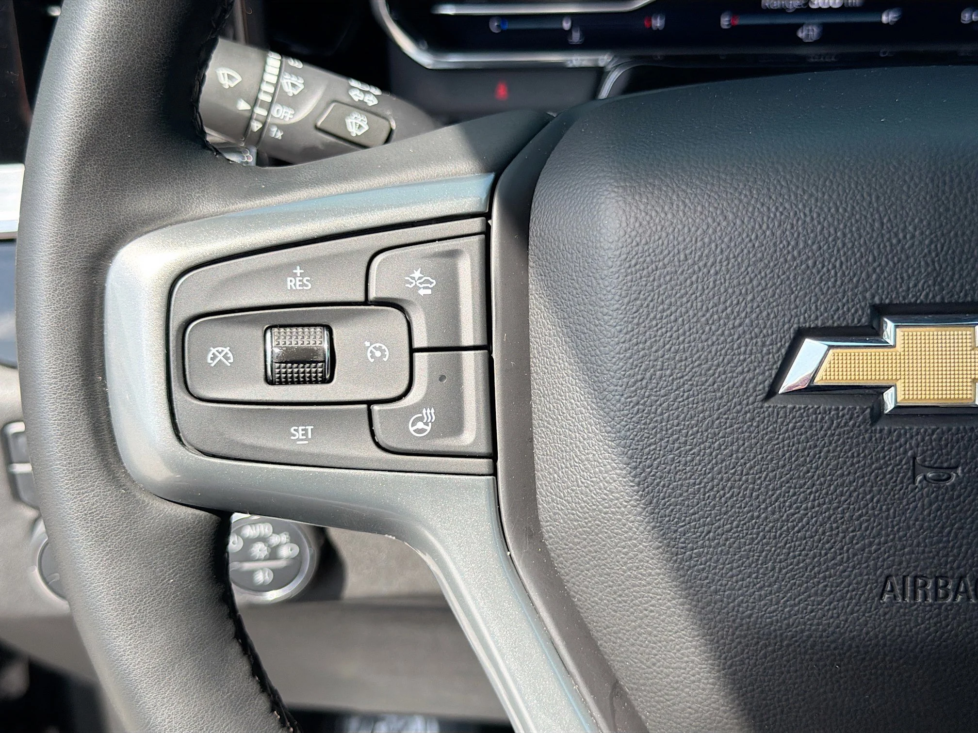 2024 Chevrolet Silverado 2500HD LTZ - Photo 33