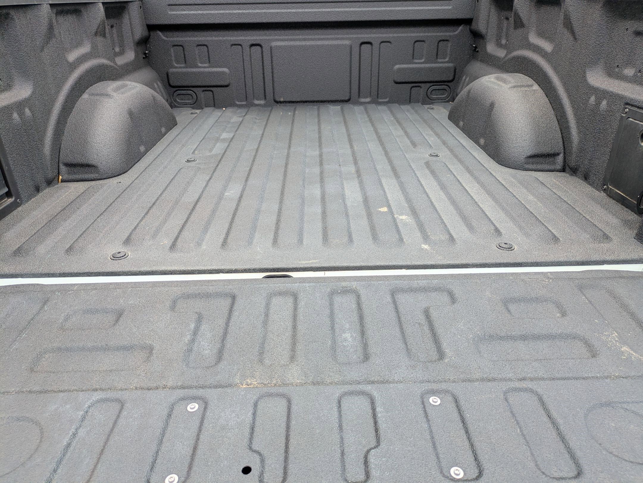 Certified Used 2025 Blue Ford Tremor image 28