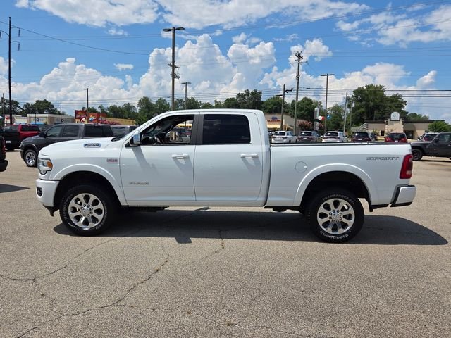 Used 2022 White Ram Laramie image 4