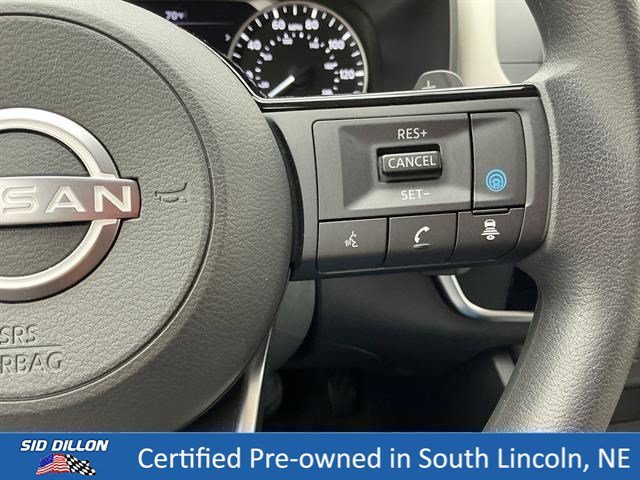 Used 2023 Pearl White Tricoat Nissan SV image 10
