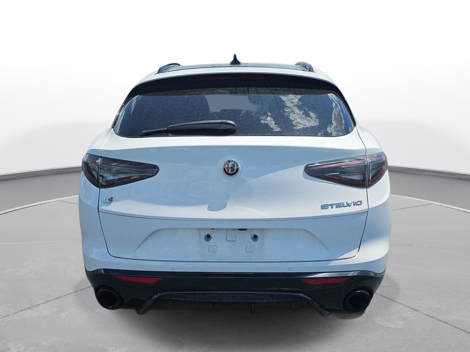 Used 2024 Alfa White Alfa Romeo Veloce image 7