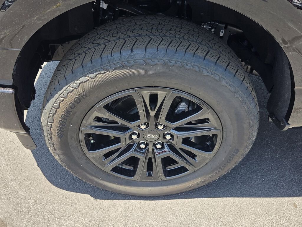 Used 2025 Black Ford Platinum image 16