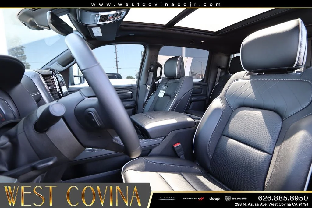 New 2025 Diamond Black Crystal Pearl-Coat Exterior Paint RAM Limited image 25