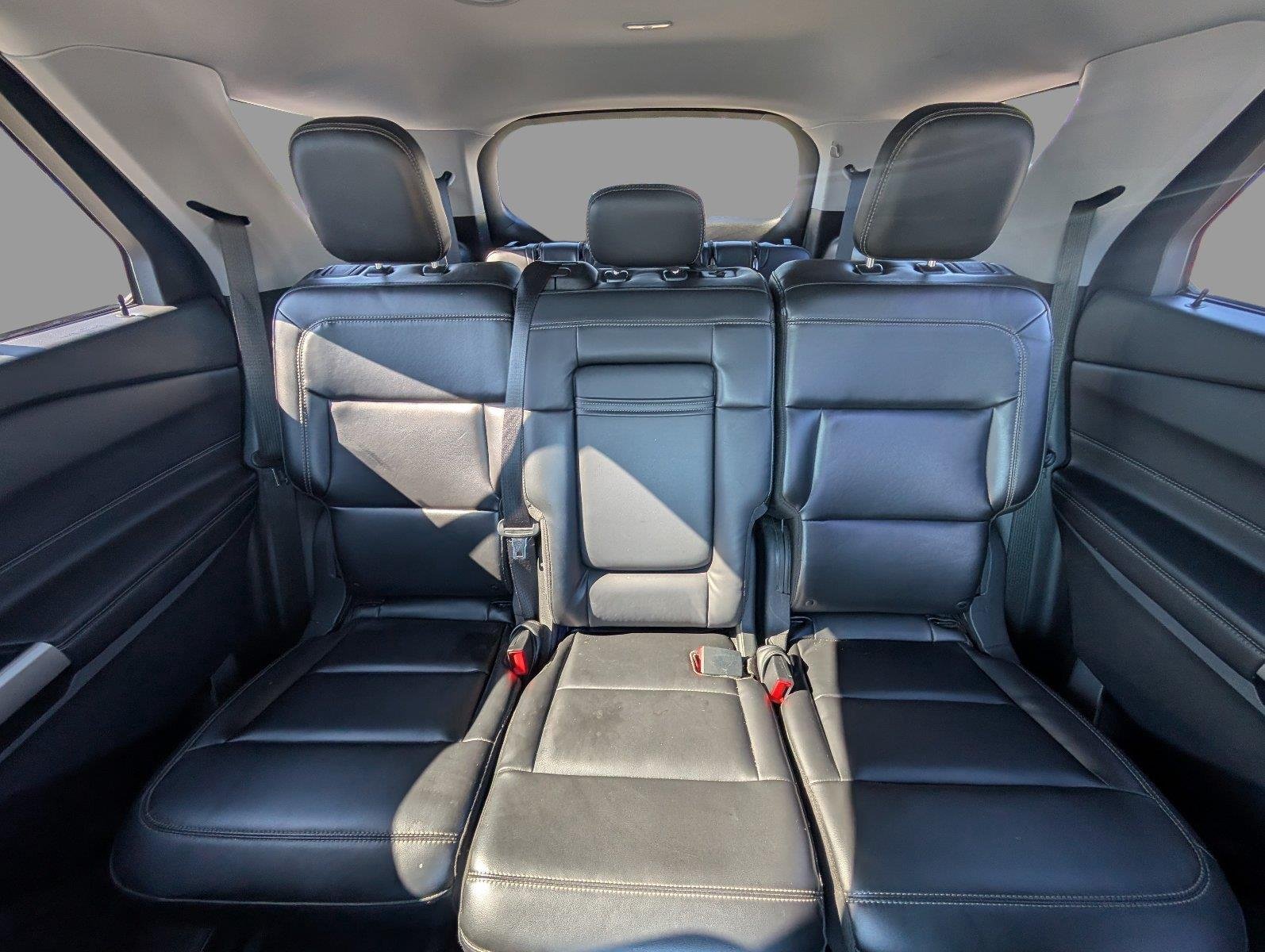 Used 2021 Oxford White Ford XLT image 31