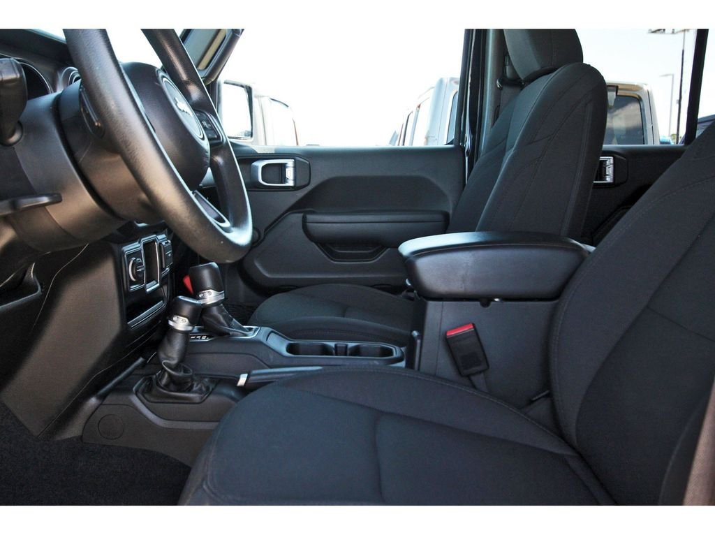 Used 2022 Black Jeep Willys image 26