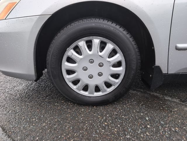 Used 2007 Alabaster Silver Metallic Honda VP image 27