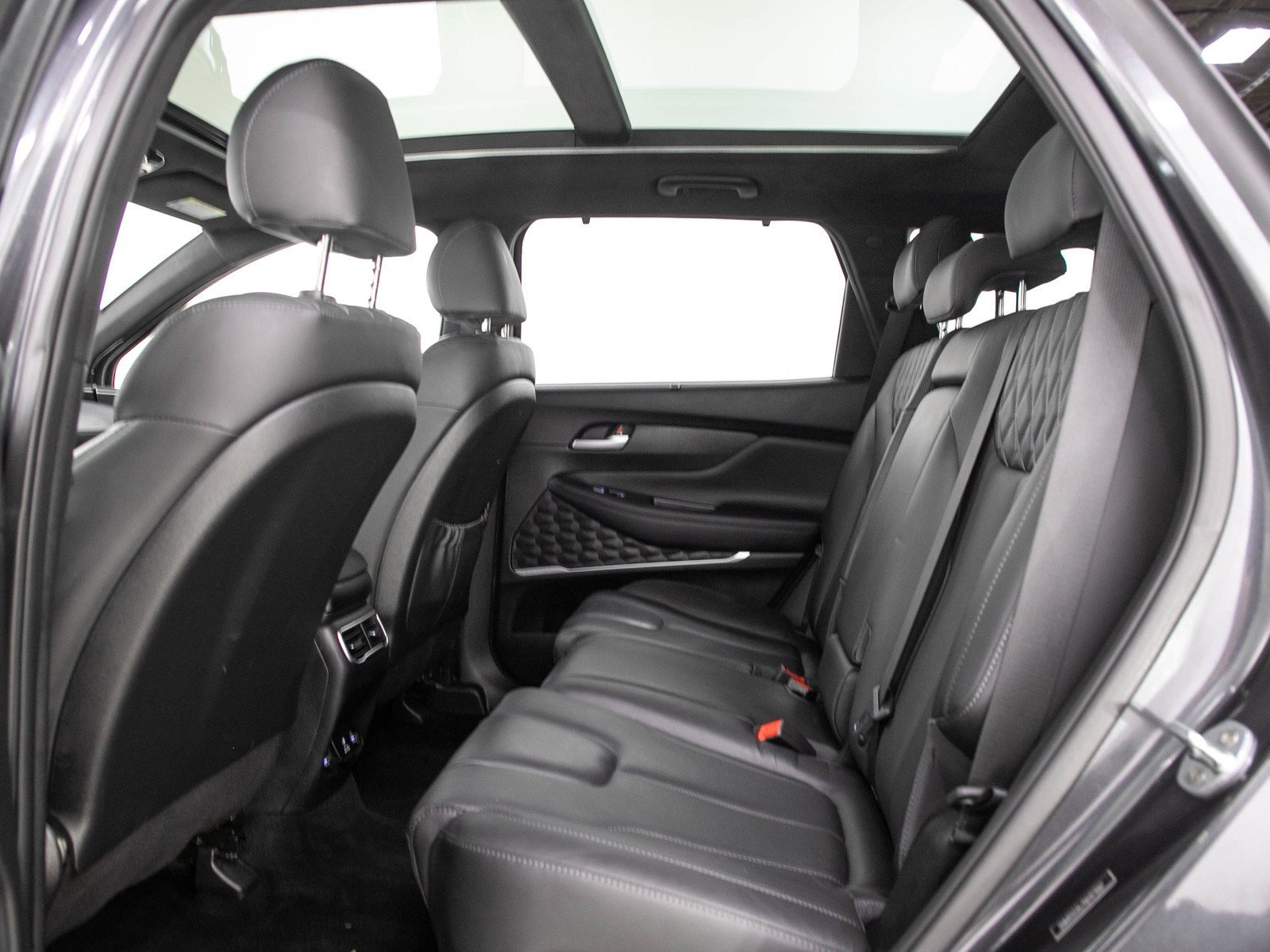 Used 2022 Portofino Gray Hyundai Calligraphy AWD image 16