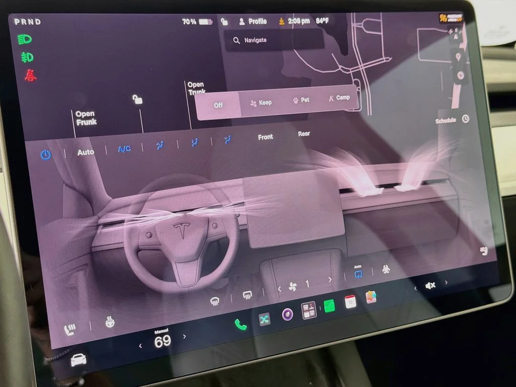 Used 2021 White Tesla Long Range image 16