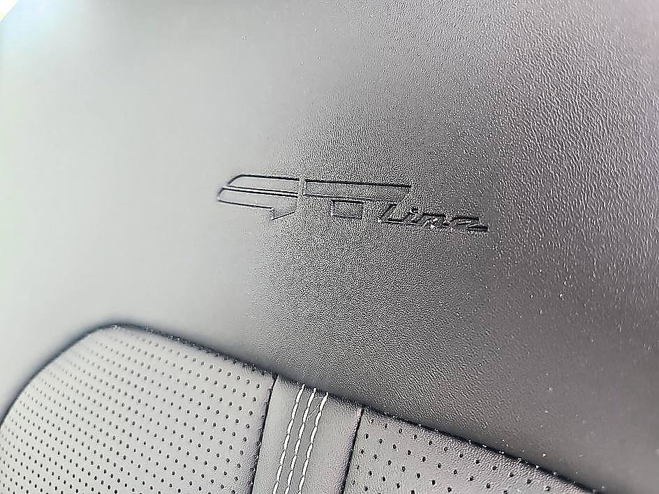 Used 2026 Snow White Pearl Kia GT-Line image 17