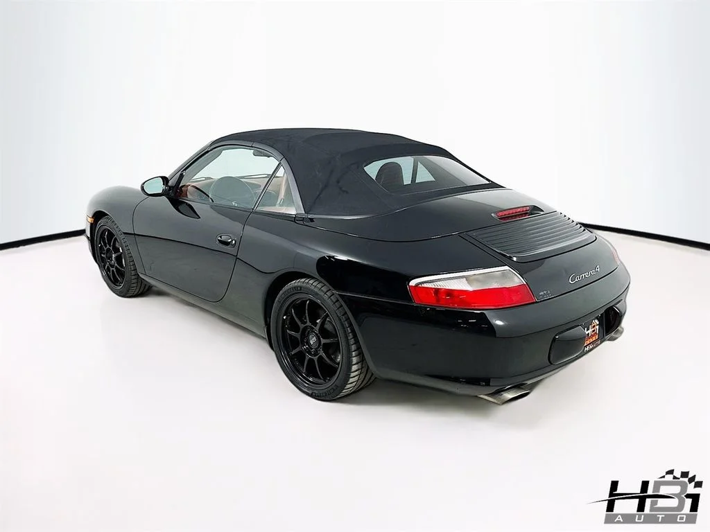 Used 2003  Porsche Carrera 4 image 8