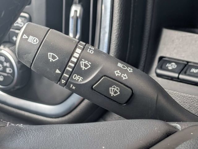 Used 2021 Black Chevrolet High Country image 31