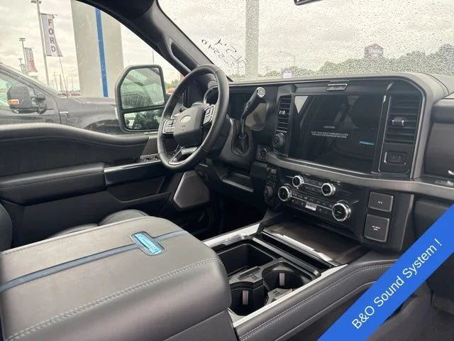2026 Ford F-250 Super Duty Platinum - Photo 7