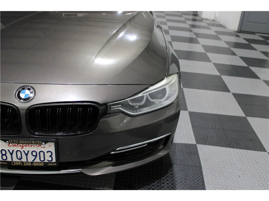 Used 2013 Brown BMW 328i xDrive image 8