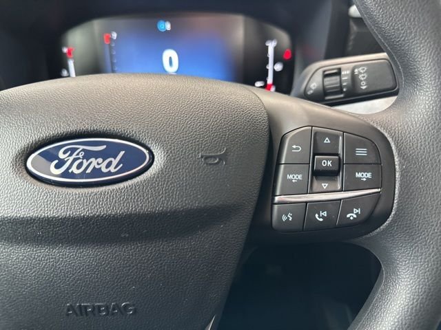 New 2025 Space White Metallic Ford XLT image 17