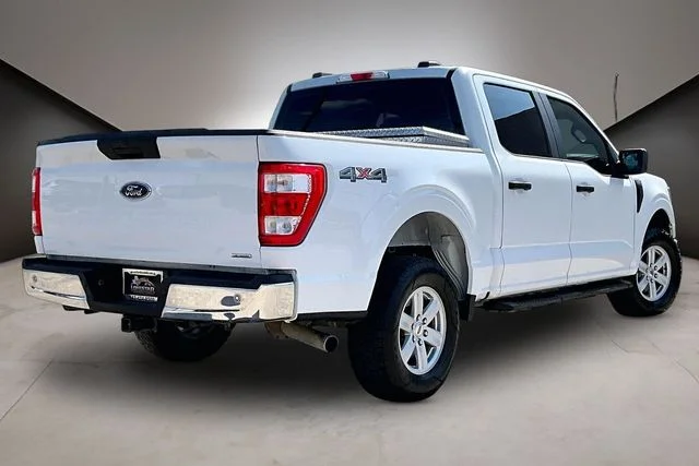 Used 2023 White Ford XL image 6