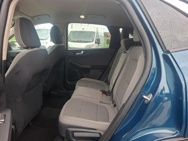 Used 2020 Green Ford SE image 10