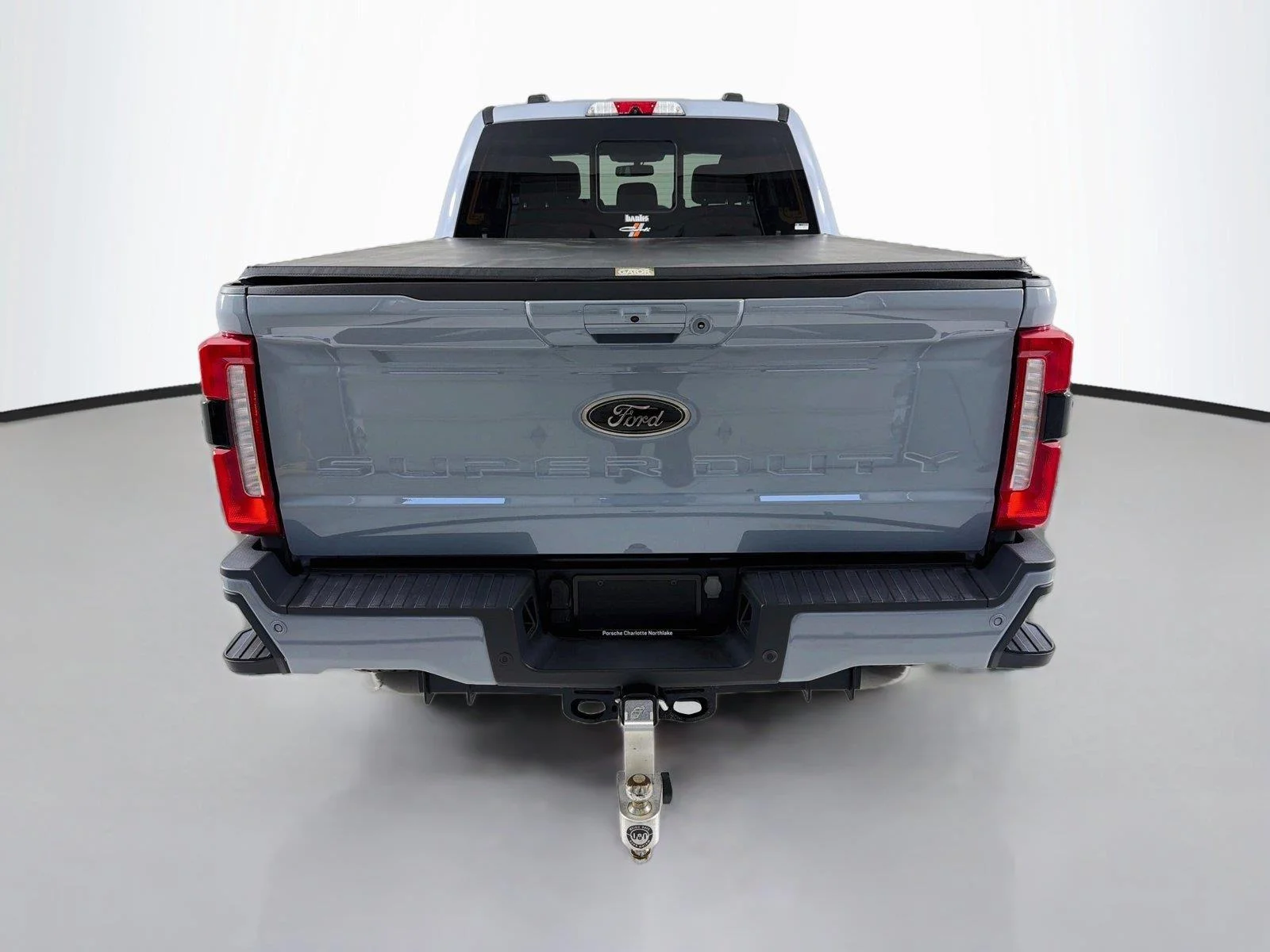 Used 2024 Glacier Gray Metallic Tri-Coat Ford LARIAT image 25