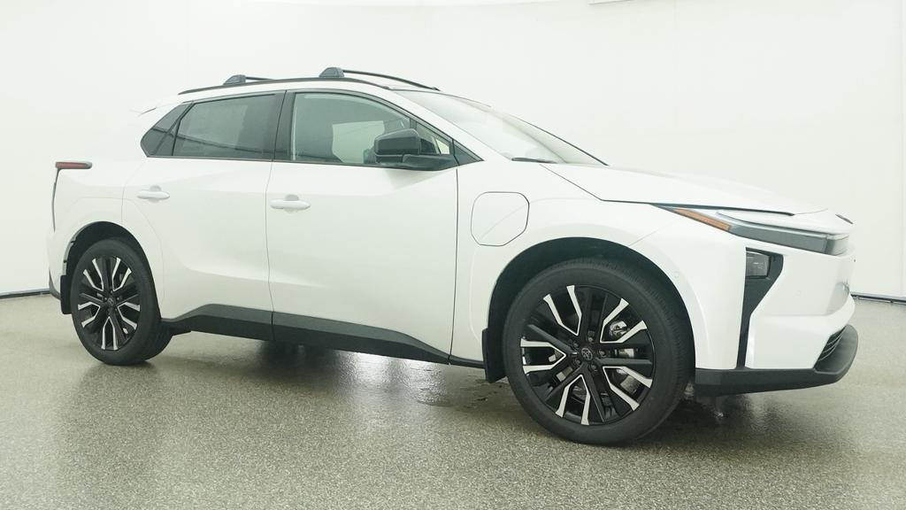 New 2026 Wind Chill Pearl Toyota Limited image 11