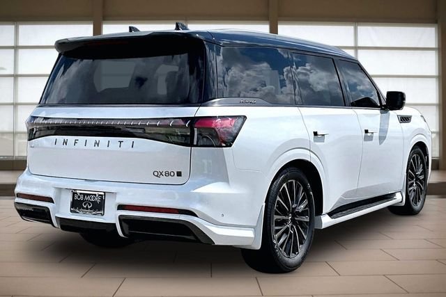 New 2027 2T RADIANT WHIT INFINITI AUTOGRAPH image 2