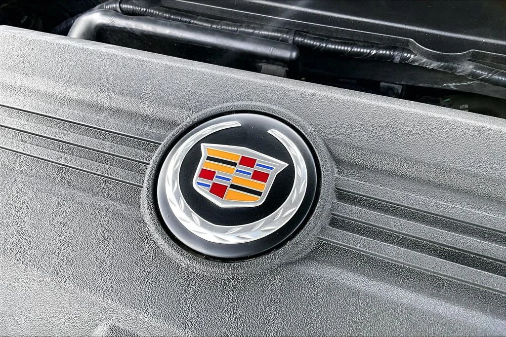 Used 2013 Black Cadillac Performance image 34