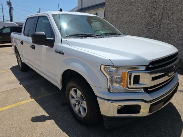 Used 2019 White Ford XLT image 1