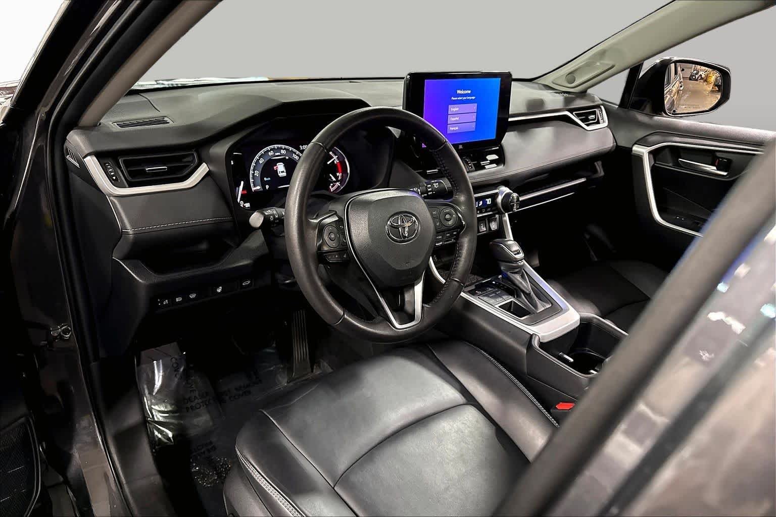 Used 2024 Magnetic Gray Metallic Toyota XLE Premium image 18